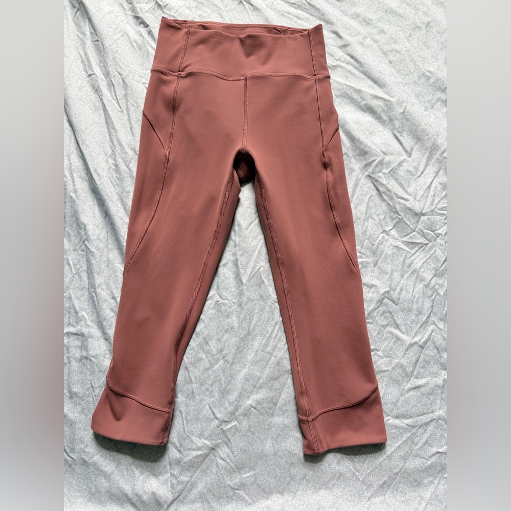 Lululemon In Movement Crop Leggings